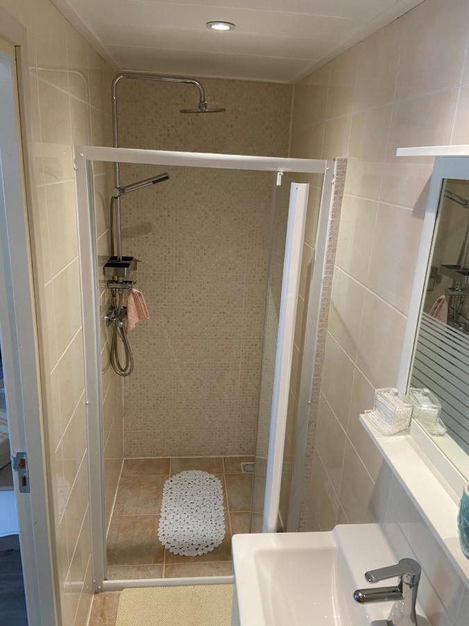בארנדרכט B&B Het Smitshoekje מראה חיצוני תמונה
